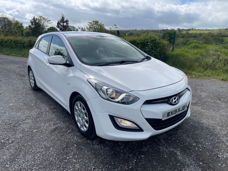 Hyundai I30 1.6 CRDI £20 TAX (I20 RIO GOLF LEON IBIZA MEGANE POLO ASTRA CIVIC)