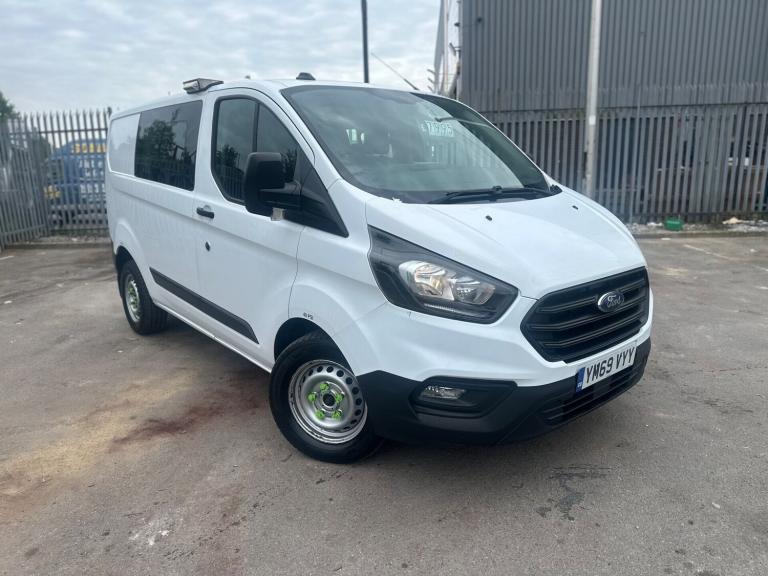 2020 Ford Transit Custom 2.0 EcoBlue 105ps Low Roof D/Cab Leader Van PANEL VAN DIESEL Manual