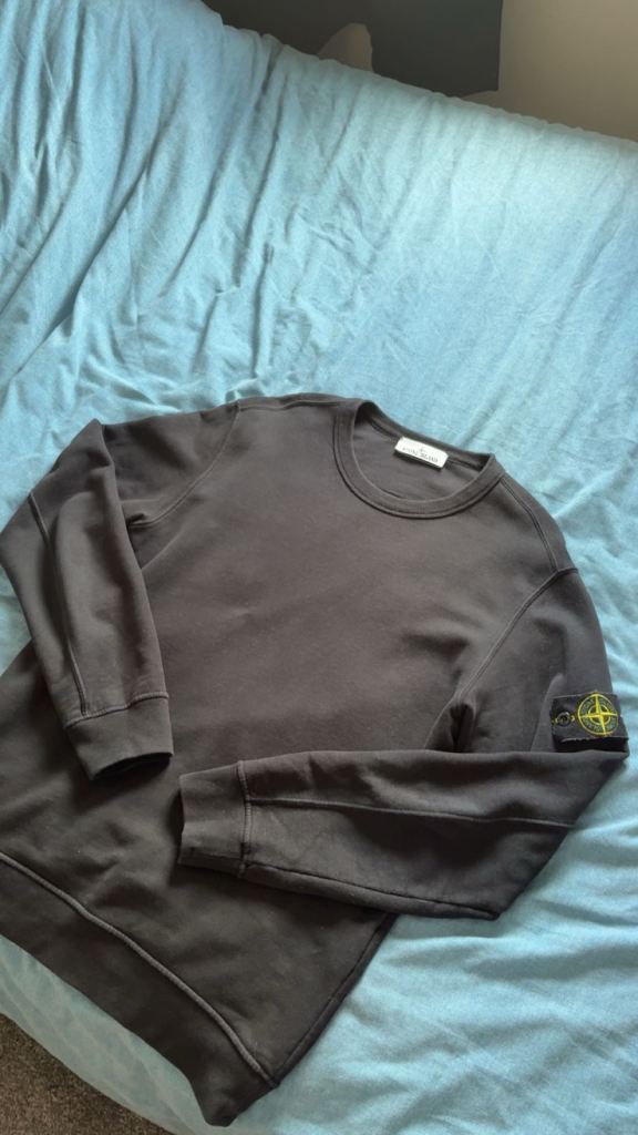 Stone Island Black Crew Neck Sweatshirt – Good Condition