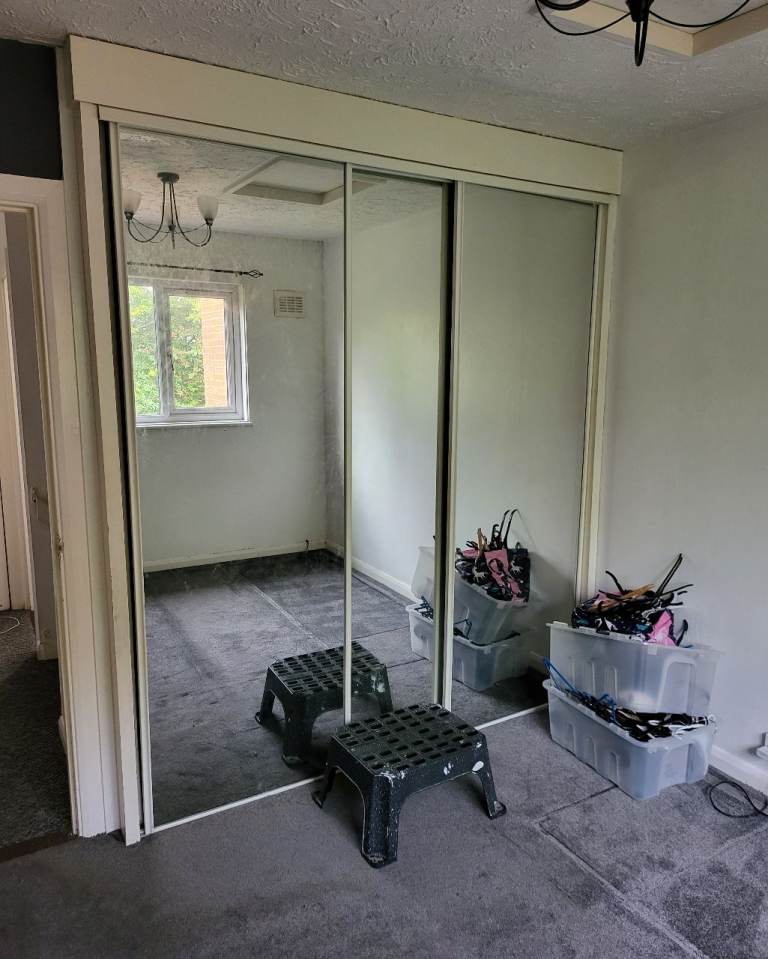 1 Bedroom Mid Terraced House