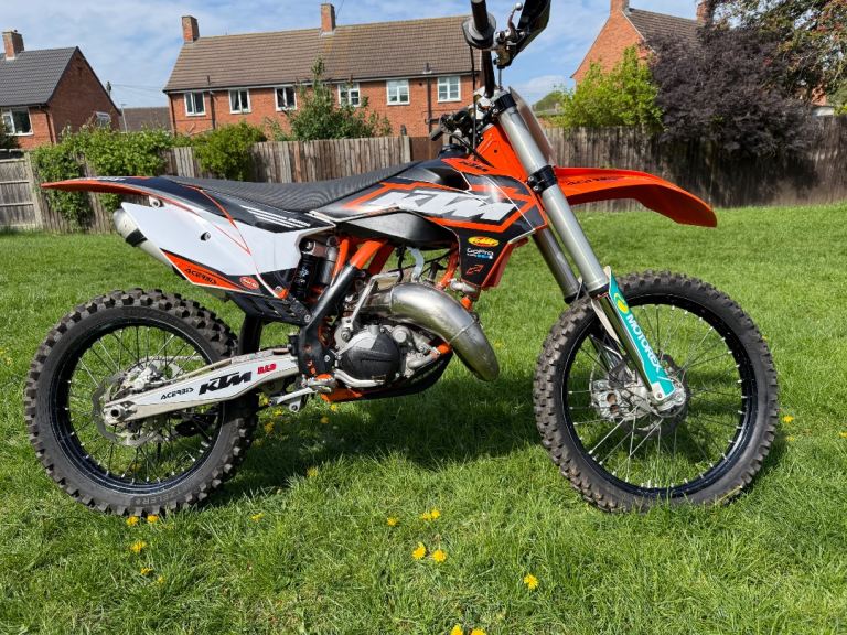 KTM SX 125 2 stroke sx125 2015 9h from complete rebuilt Ready To Race