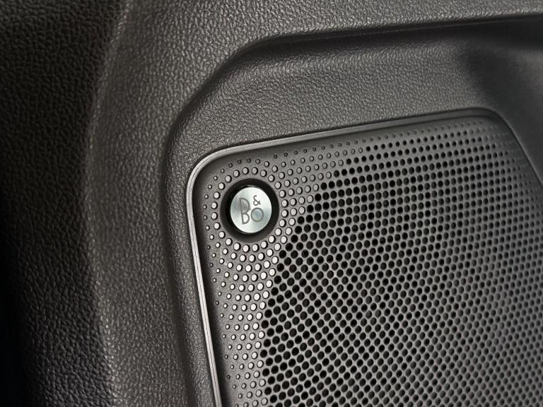 2021 Ford Kuga 2.5 EcoBoost Duratec 14.4kWh ST-Line CVT Euro 6 (s/s) 5dr HATCHBACK Petrol/Electri...