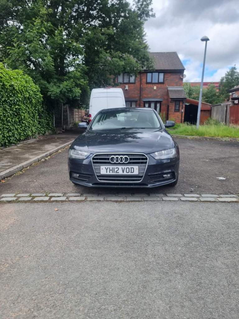 Audi, A4, Saloon, 2012, Manual, 1968 (cc), 4 doors