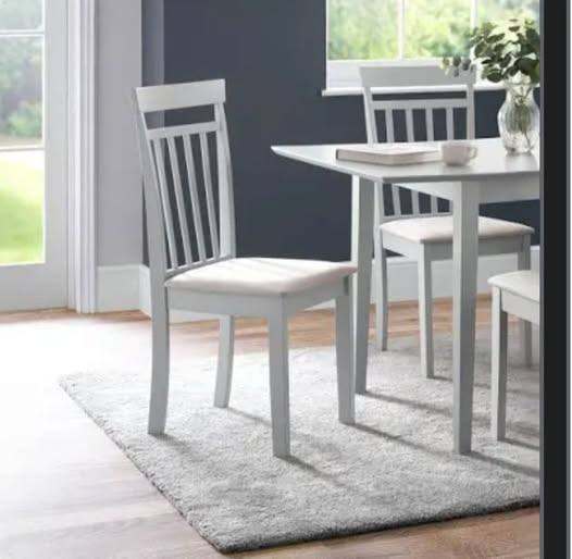 new exeter set of 2 dining chairs £35