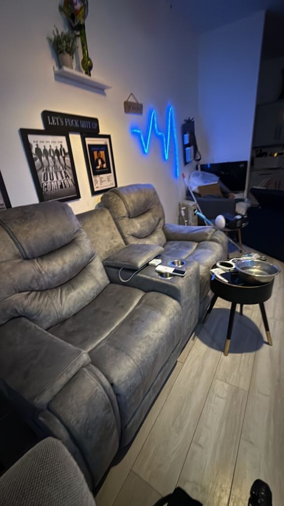 2 seater theatre style recliner with cup holders 
