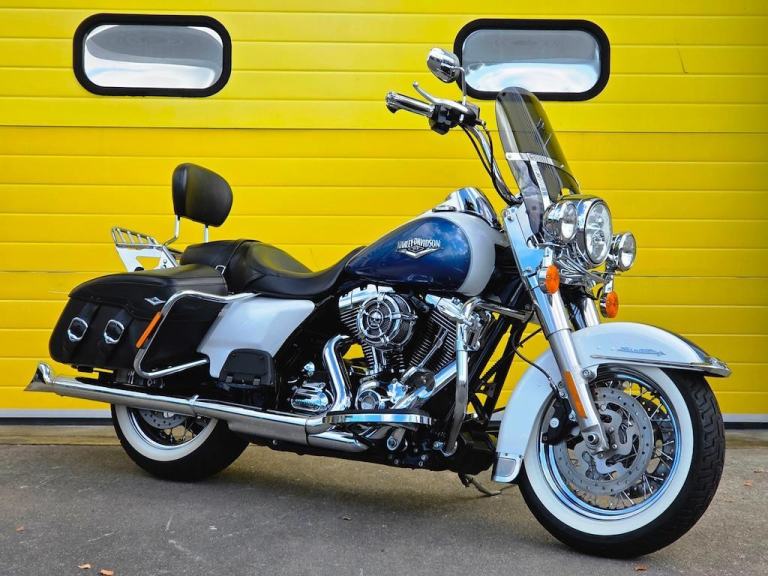 Harley-Davidson Touring ROAD KING! FULL STAGE 1! VANCE & HINES EXHAUSTS