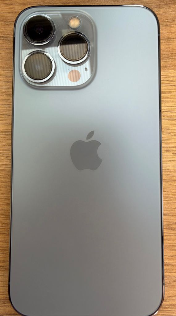 Apple iPhone 13 Pro 256gb, unlocked to any network in Sierra Blue with extras, excellent condition. 