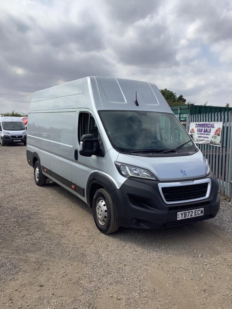 2022 Peugeot Boxer 2.2 BlueHDi L4 H3 extra  long extra high Professional Van 140ps (SILVER)  PANE...