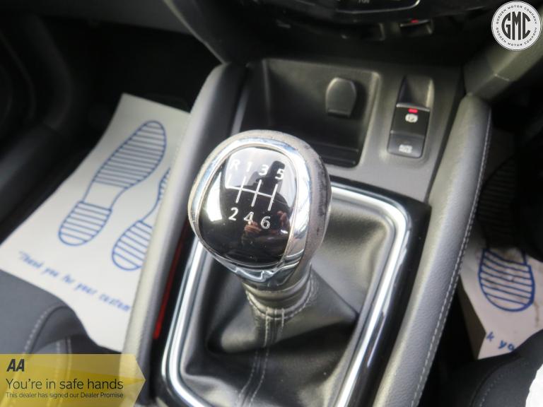 NISSAN QASHQAI 1.5 dCi N-Connecta Full Service History, Satnav 2019