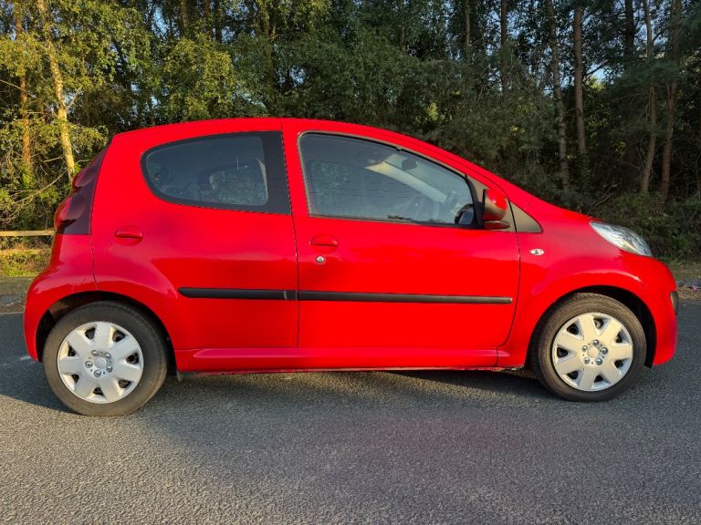 Peugeot 107 Active 2014, Low Miles