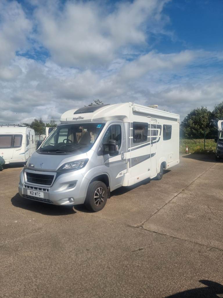 Elddis Majestic 185 Motorhome - Only 15,500 miles