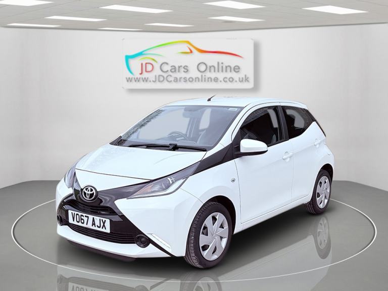 TOYOTA AYGO 1.0 VVT-i x-play 2017