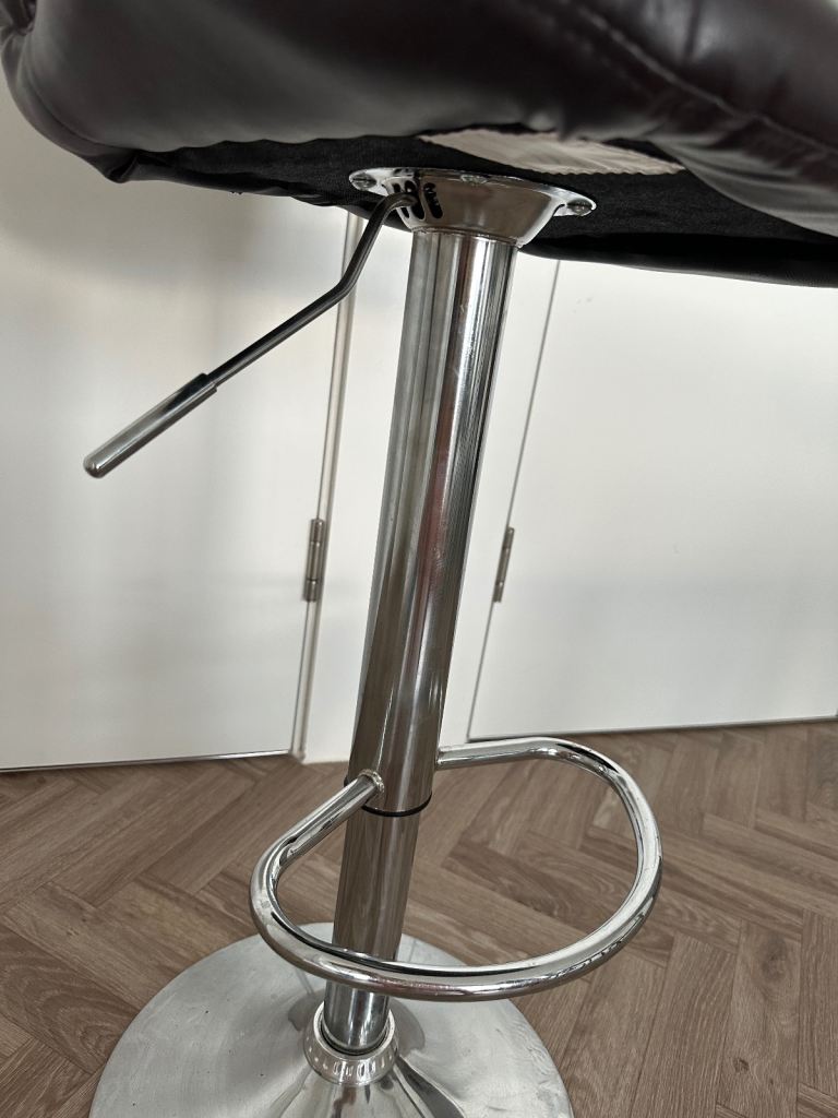 Bar stool dark brown color 