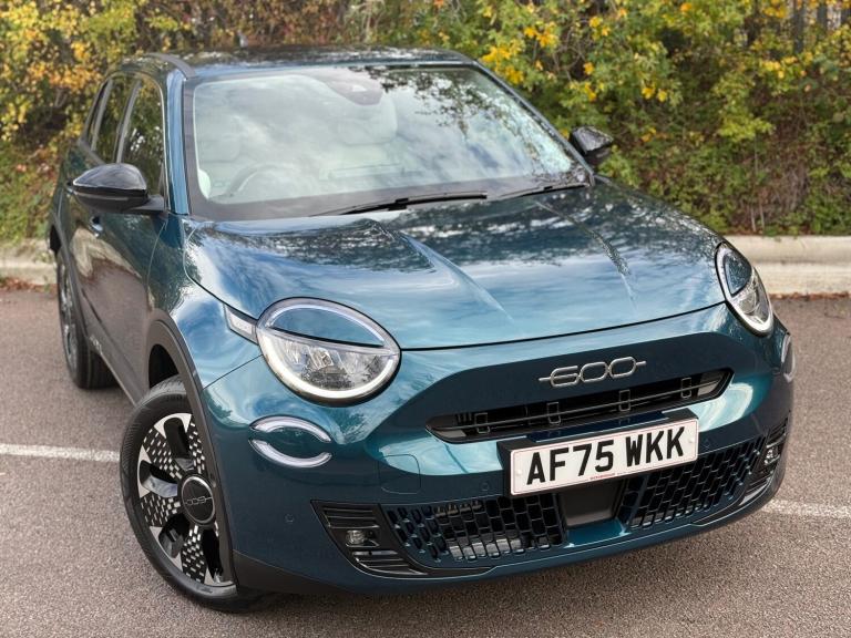 image for 2025 Fiat 600 1.2 Hybrid 48V 136 La Prima 5dr eDCT-6 Hatchback Petrol Automatic