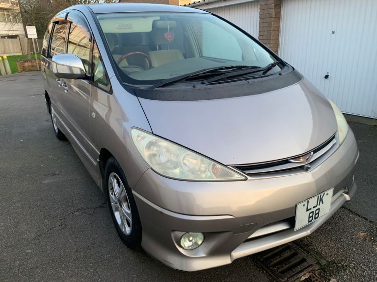 2004 Toyota Estima T 2.4 Petrol Automatic
