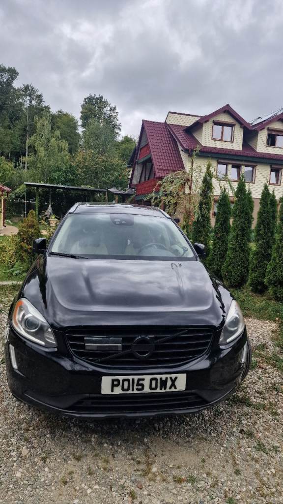 Volvo xc60 2l petrol 250hp left hand drive uk reg 2 owners from new