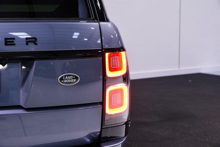 2021 Land Rover Range Rover 2.0 P400e 13.1kWh Vogue BLACK PACK PAN ROOF SUV 5dr Petrol Plug-in Hy...