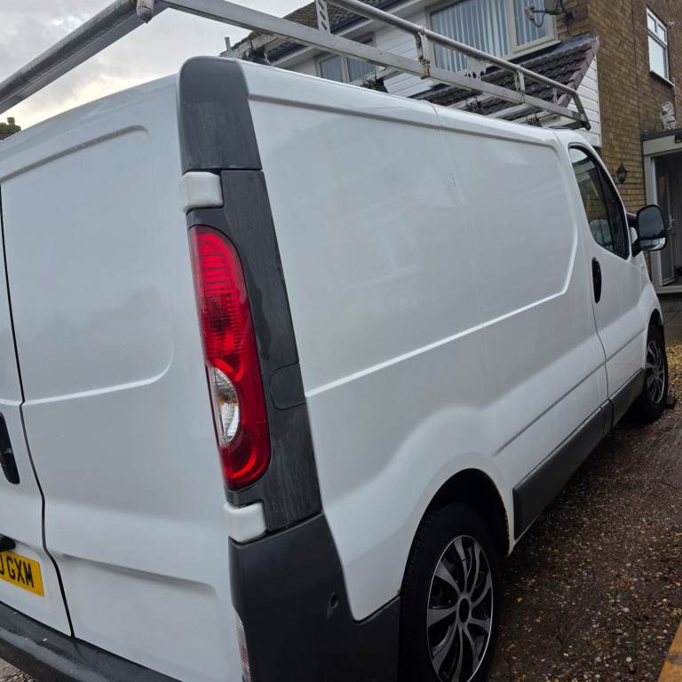 Vauxhall Viraro 2.0TD 2700 SWB 2.0CDTI (90ps) Refrigerated  Long mot (Feb 2027)