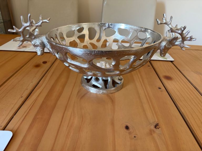 Decorative Silver Stag Head Bowl – Good Condition