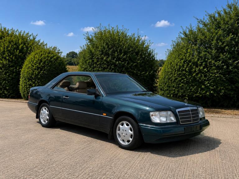 1996 N MERCEDES BENZ E220 COUPE 2.2 PETROL AUTOMATIC GREEN W124