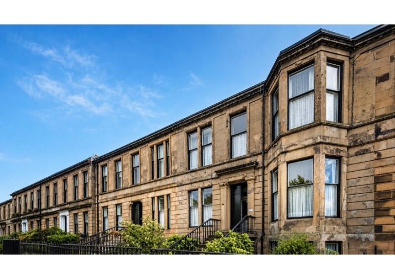 STUDIO FLAT, Private WC and Private Kitchen 
