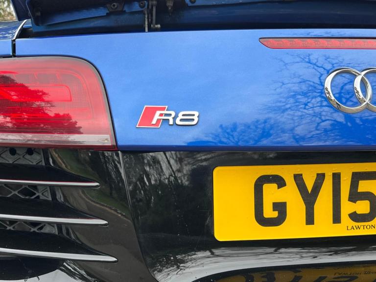 2015 Audi R8 5.2 FSI V10 Quattro 2dr S Tronic CONVERTIBLE PETROL Automatic