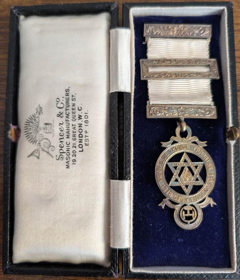 Antique Silver Royal Arch Companion Masonic Jewel Medal Spencer & Co. Hallmarked