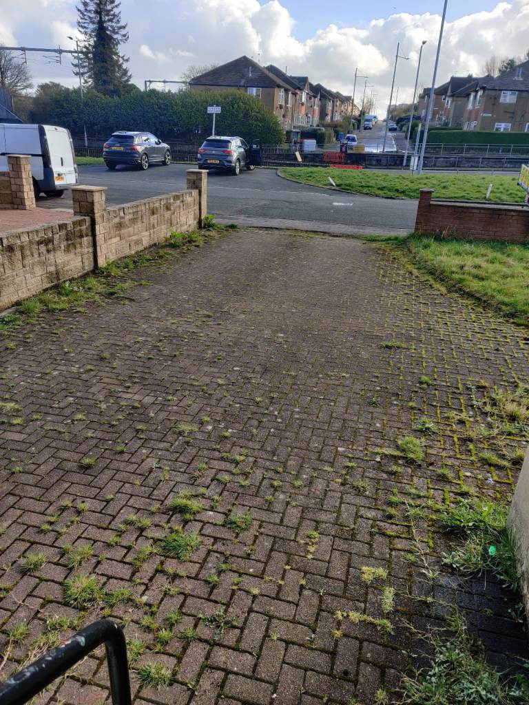 Fully furnished Room to rent 