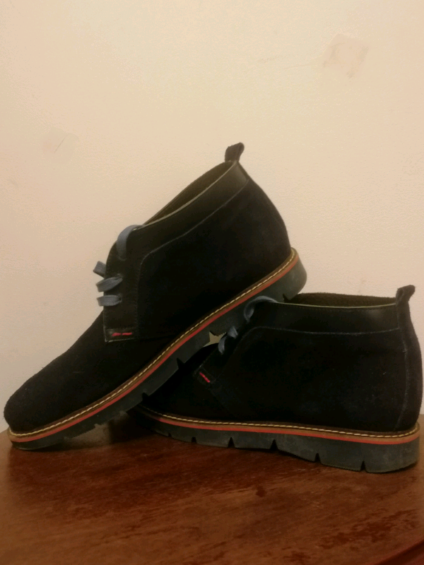 Made in Spain Uk- size 41.( very good condition). 