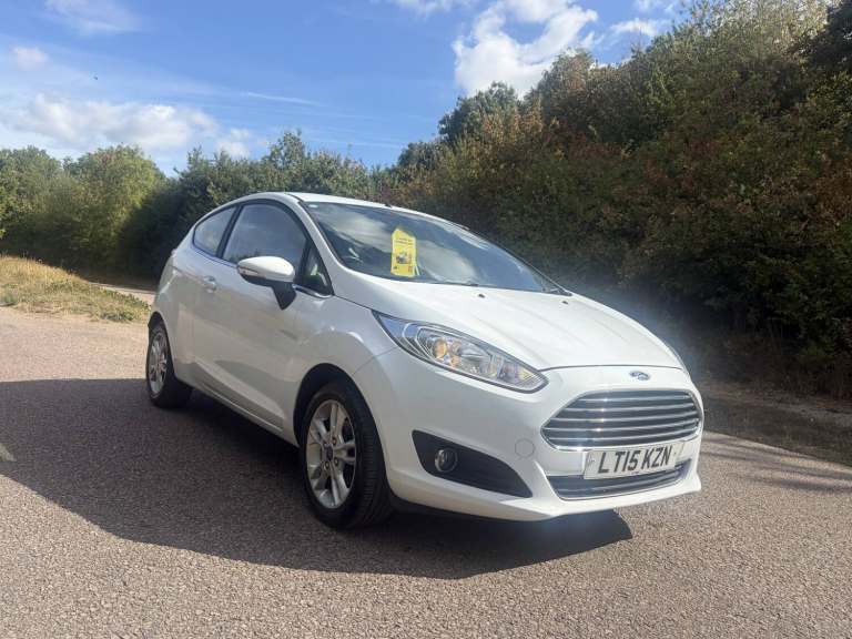 2015 Ford Fiesta 1.3 Zetec Hatchback Petrol Manual