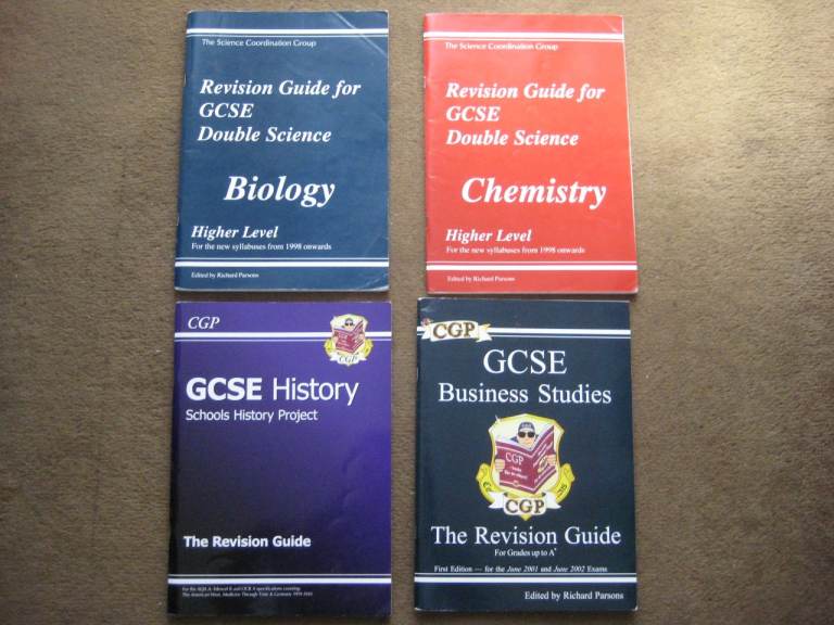 4 GCSE Revision Guides - Biology, Chemistry, History and Business Studies; £2.00 EACH