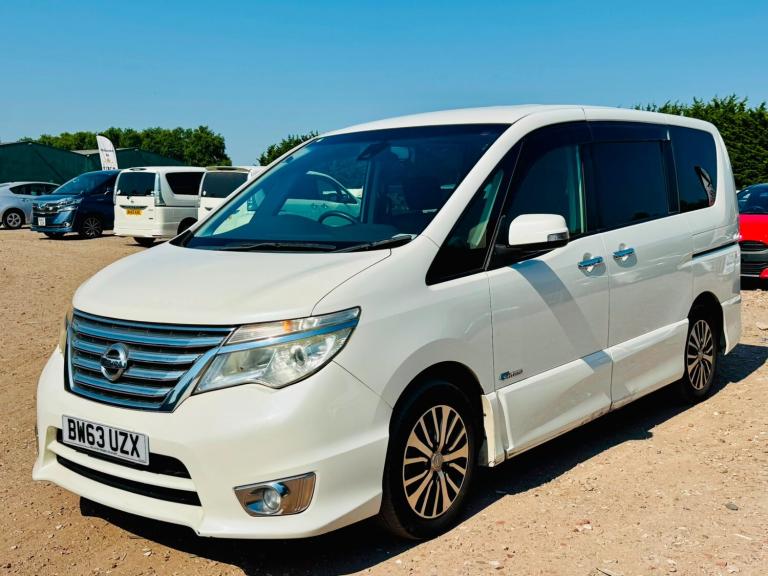 2014 Nissan Serena 2.0 Petrol S-Hybrid Highway Star Auto 5dr MPV Petrol Automatic