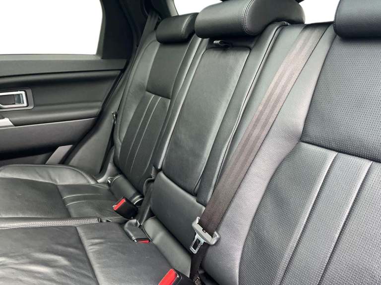  Land Rover Discovery Sport 2.0 Td4 Hse Black Suv 5dr Diesel Auto 4wd Euro 6