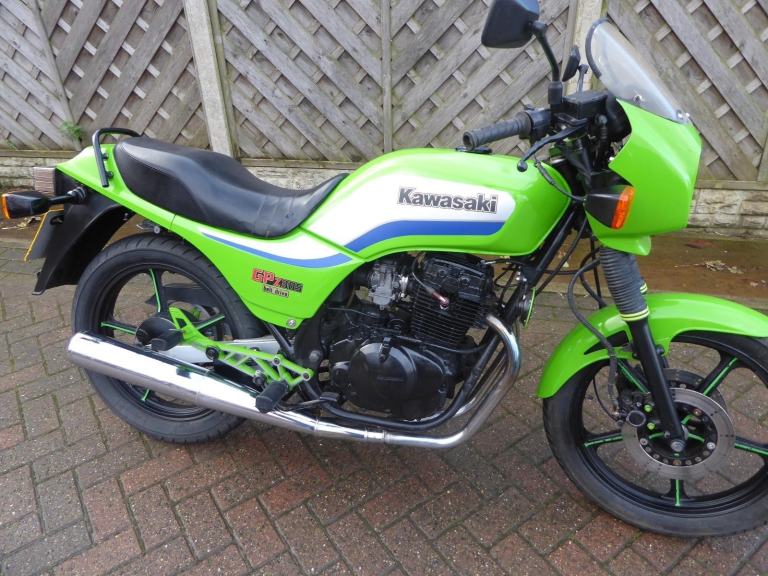 KAWASAKI GPZ 305 M REG MOT TILL 22,10,26