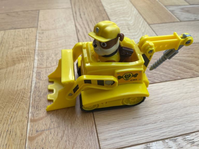 Paw Patrol Rubble pup on Bulldozer 