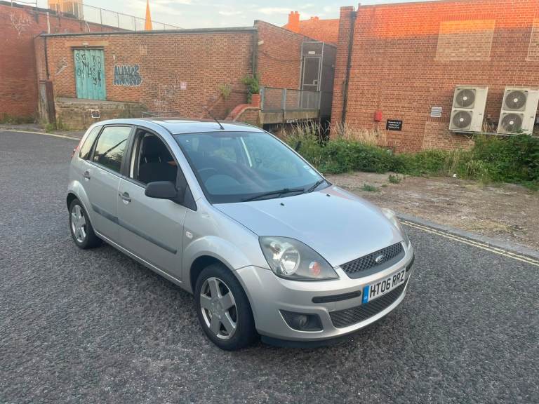 Ford, FIESTA, Hatchback, 2006, Manual, 1399 (cc), 5 doors