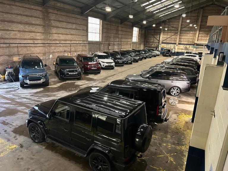 2022 Land Rover Defender 110 5.0 P525 V8 Auto 4WD Euro 6 (s/s) 5dr ESTATE Petrol Automatic