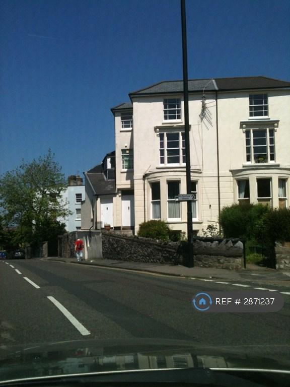 2 bedroom flat in Cotham, Bristol, BS6 (2 bed) (#2871237)