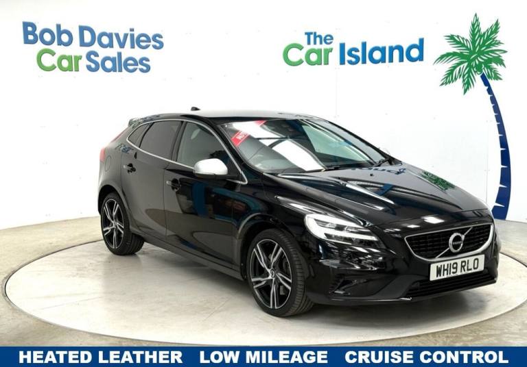 2019 19 VOLVO V40 1.5 T3 R-DESIGN EDITION HATCHBACK 5DR PETROL AUTO EURO 6 (S/S)