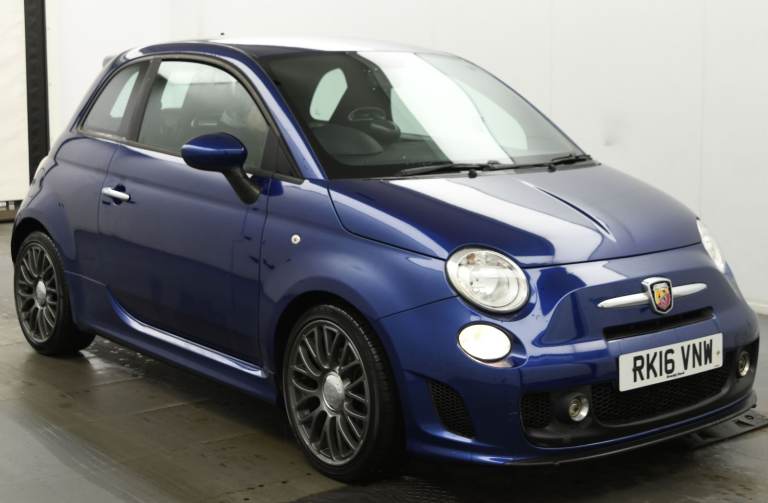 2016 Abarth 595. Hatchback. Manual. 1368 (cc). MOT 17/01/2027. Full Service History.
