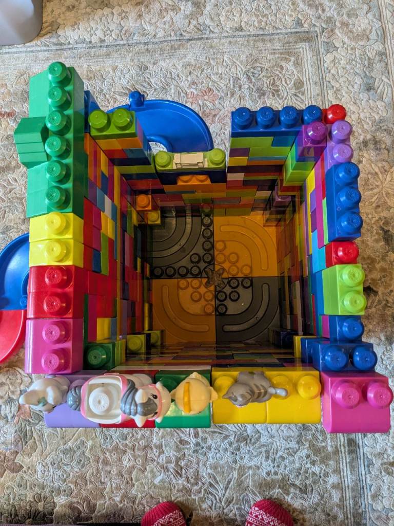 Mega blocks - massive bundle