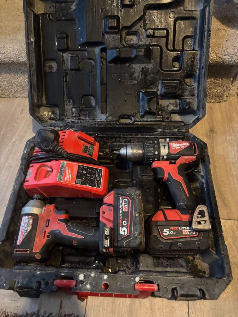 Mulwakee 18v brushless twin set 