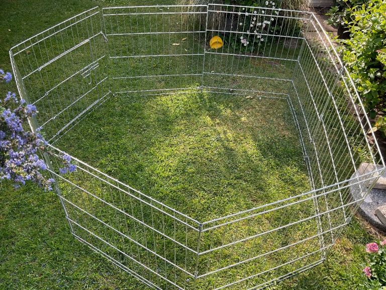 Dog/pet play pen