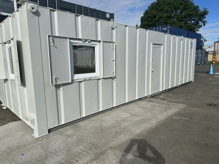 32x10 portable cabin /open plan 