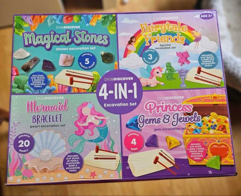 dig and discover 4 in 1 excavation set
