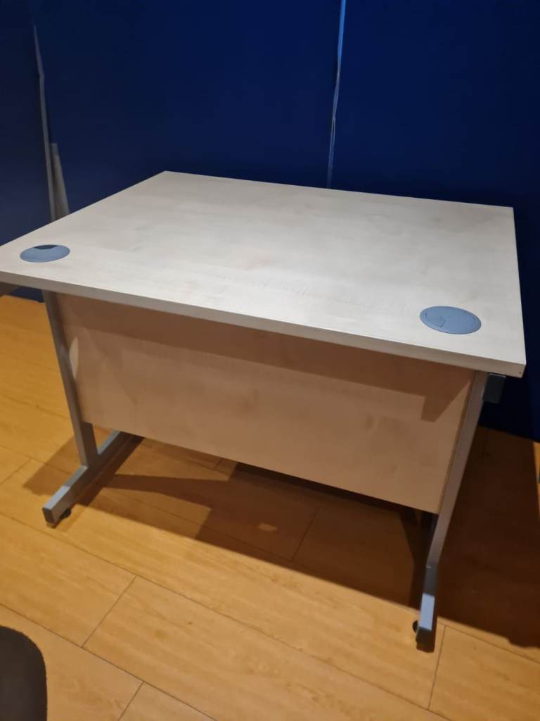 1 metre maple office desk 