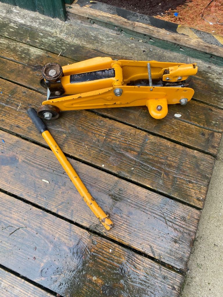 Trolly jack 