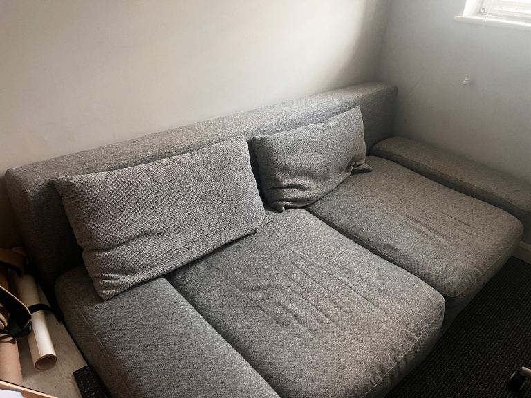 Grey Fabric Sofa with Chaise – Good Condition