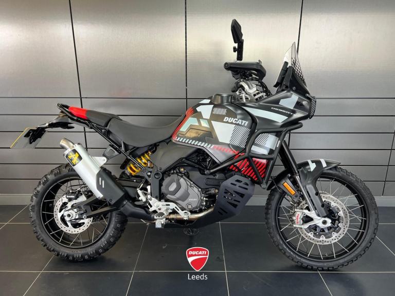 2024 DUCATI DESERTX