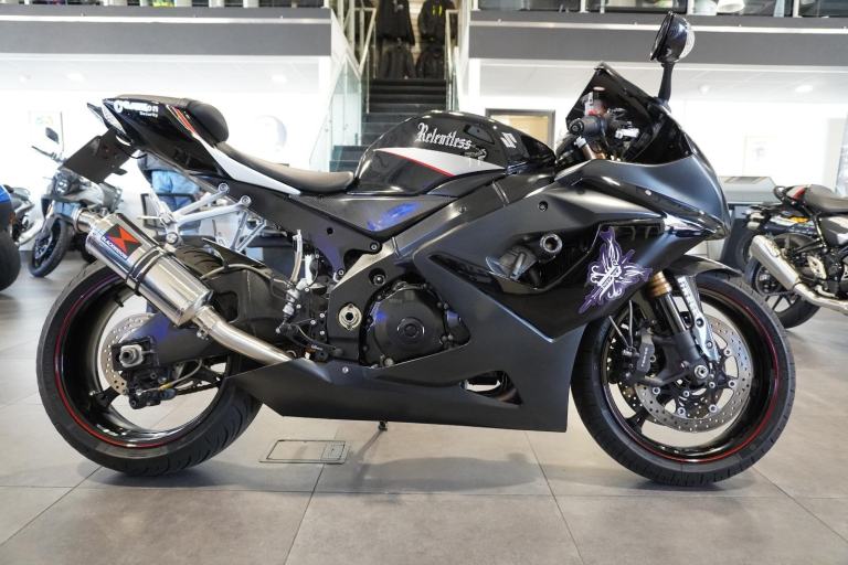Suzuki GSX-R1000 K6, 2006, Black with just 16715miles Only £4995